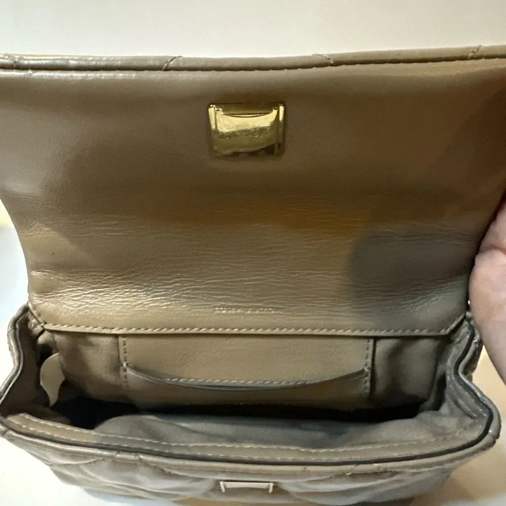 Tory Burch Small Kira Diamond Quilted Convertible Leather Shoulder Bag Taupe Oak